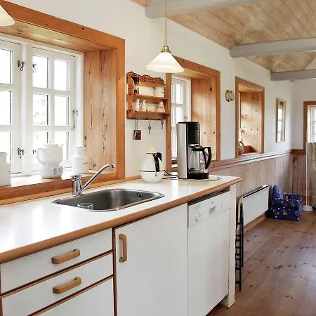 Holiday home Three-bedroom Holiday In Norre Nebel 19